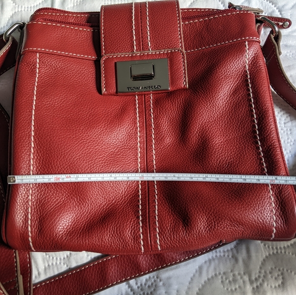 Red Tignanello leather crossbody bag - Picture 6 of 8